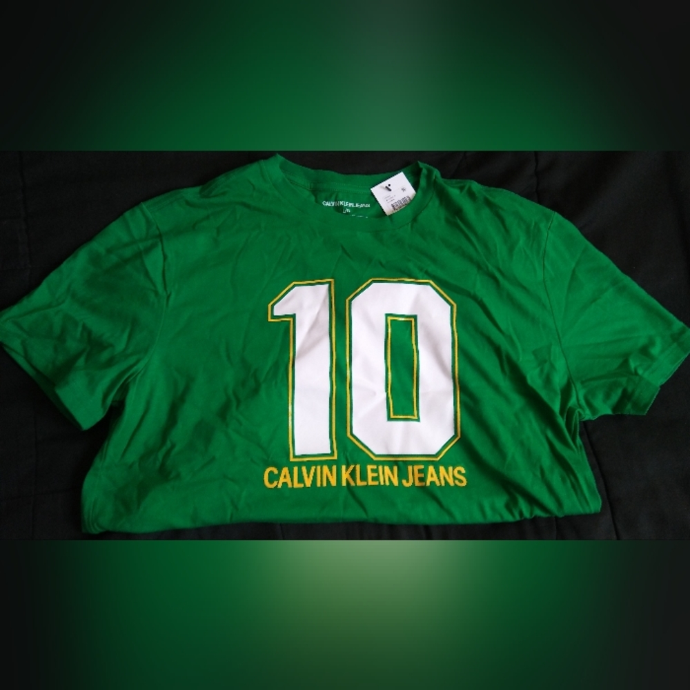 Calvin Klein Men's L shirt